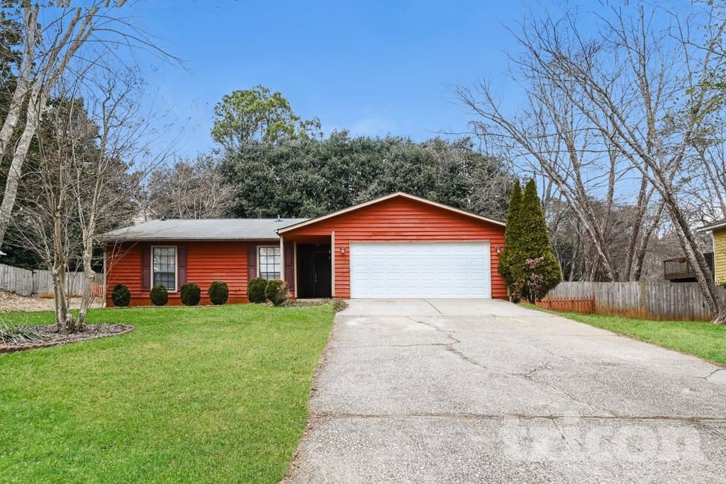 9980 Lake Forest Way Roswell GA