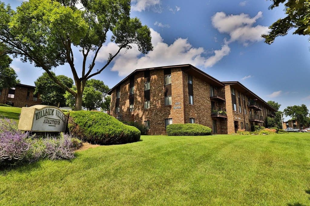 Hillside Village Apartments
