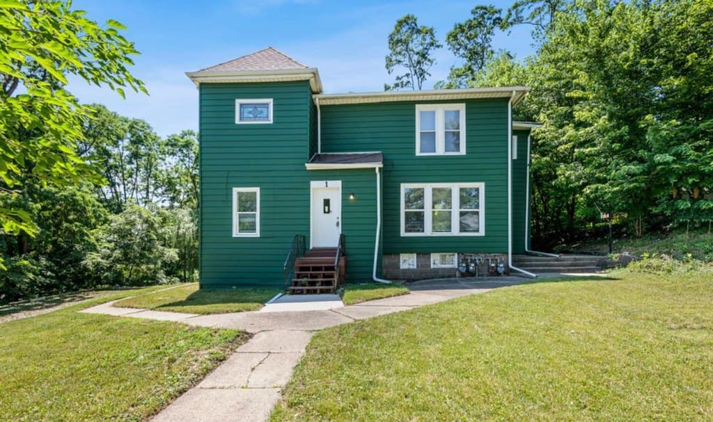 HM 524 Lincoln CT