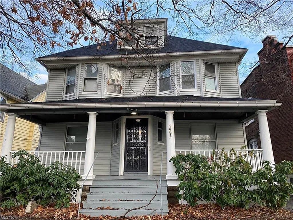 1551-5 E. 118th St.