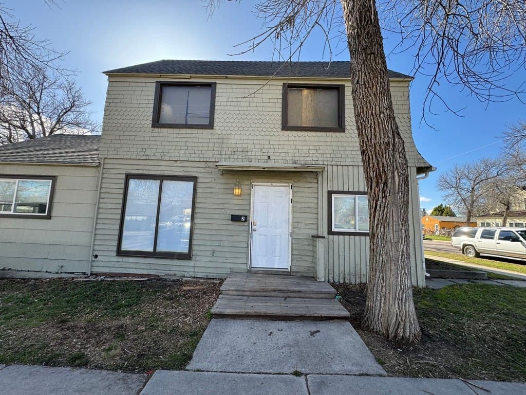 826 3rd Avenue South