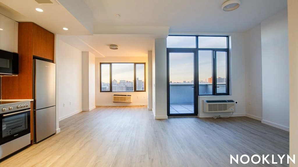 276 Grand Concourse