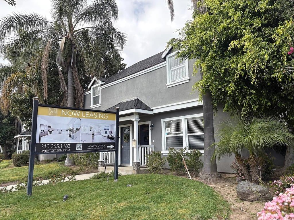 CitiZen South Bay on West 235th St.