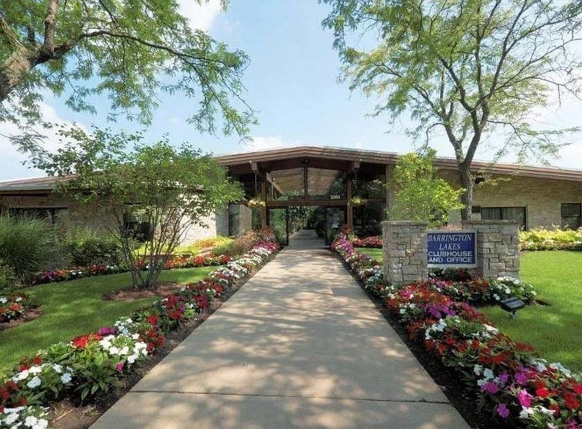 Barrington Lakes Apartments