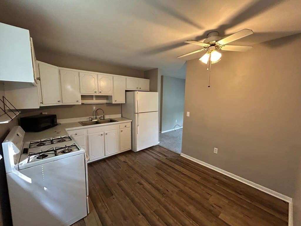 1851-1853 W Grandview Blvd