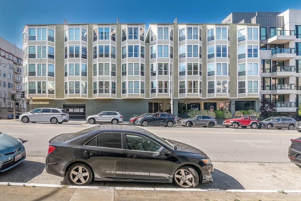 1690 Broadway