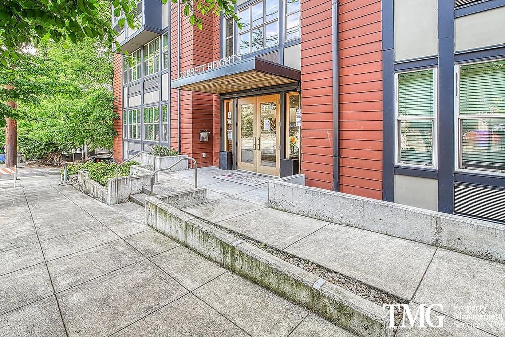Corbett Heights Apartment Homes