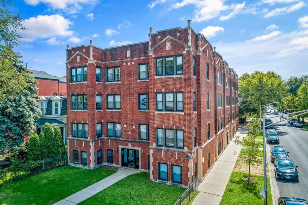 2455 West Logan Blvd