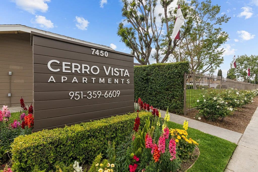 Cerro Vista Apartments