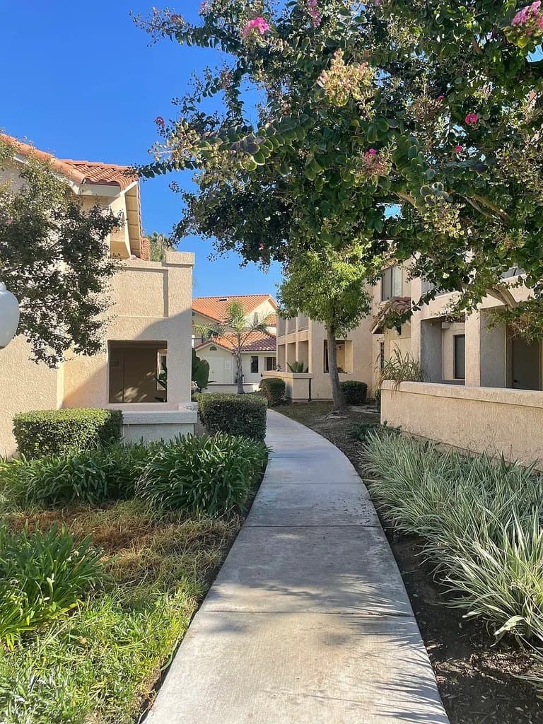 Arroyo Vista Apartments