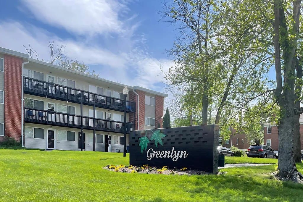 Greenlyn Apartments