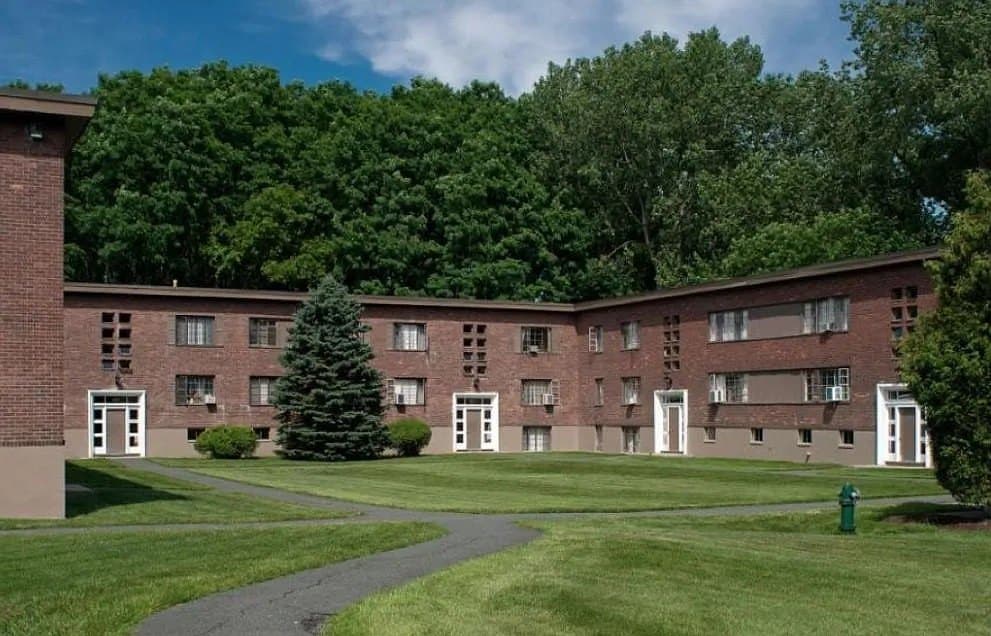 Tivoli Park Apartments