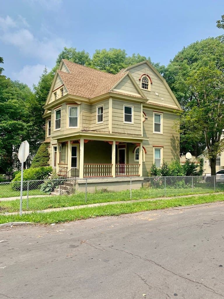 329 Salt Springs Rd