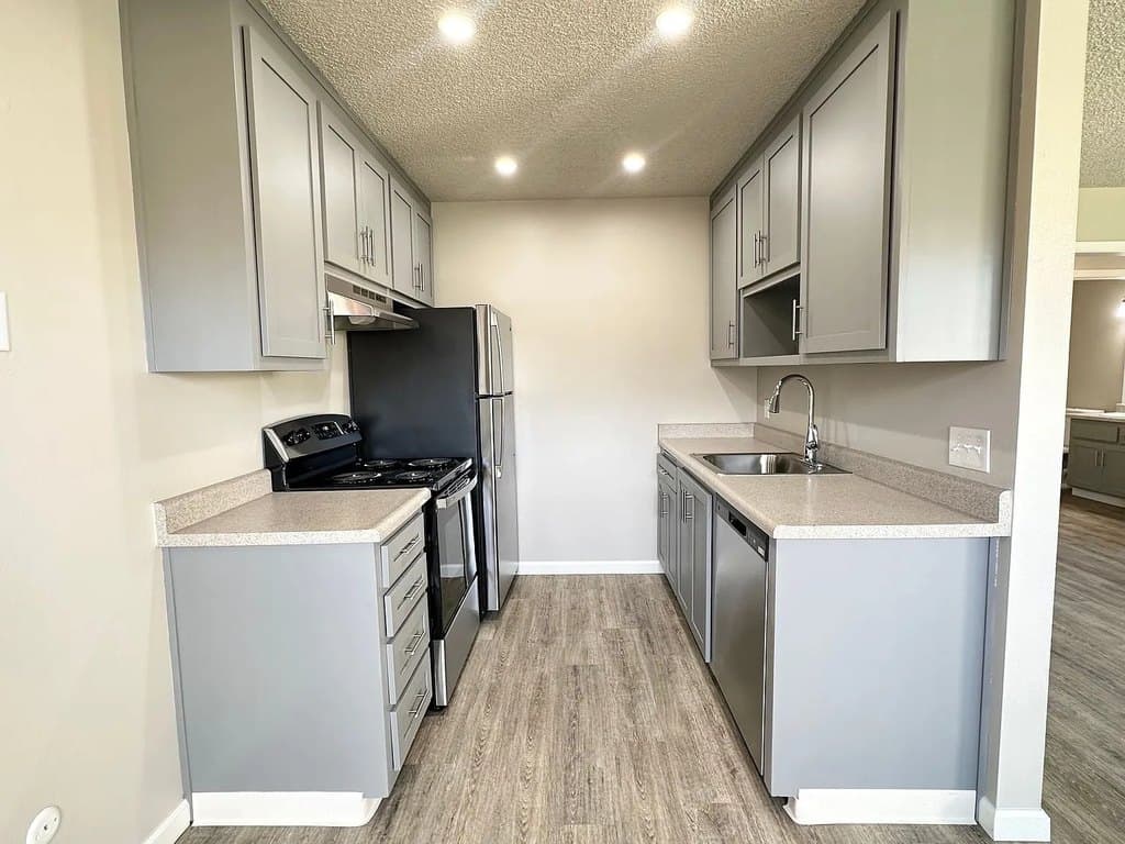 Sahara Apartments