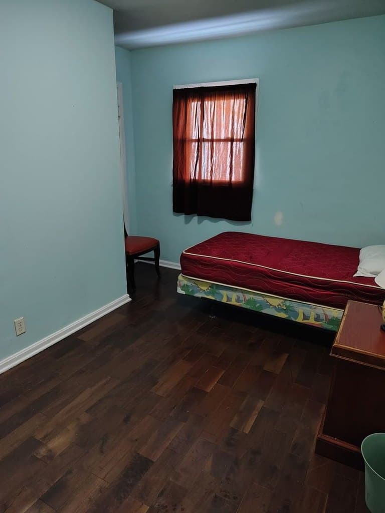 2703 Tremper