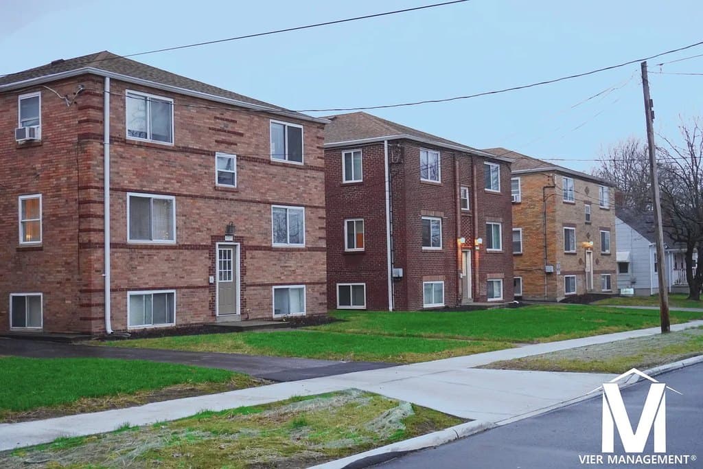 Oakwood at Deer Park Apartments
