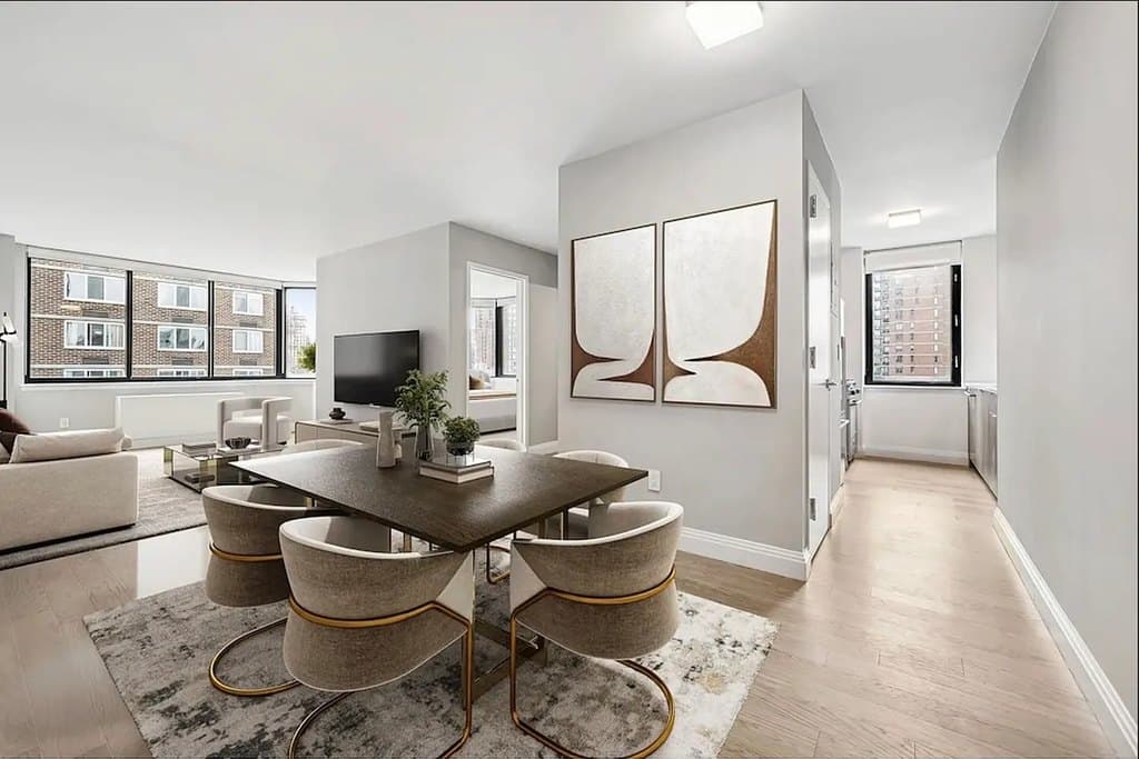 345 East 94th Street