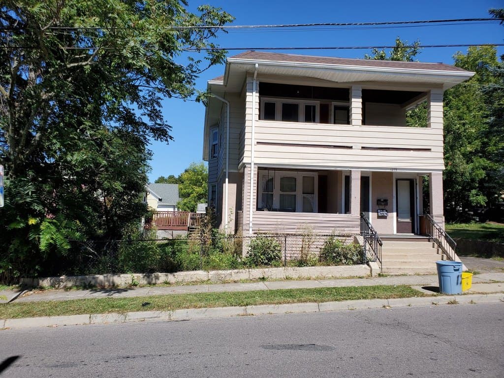 1279 Vestal Ave