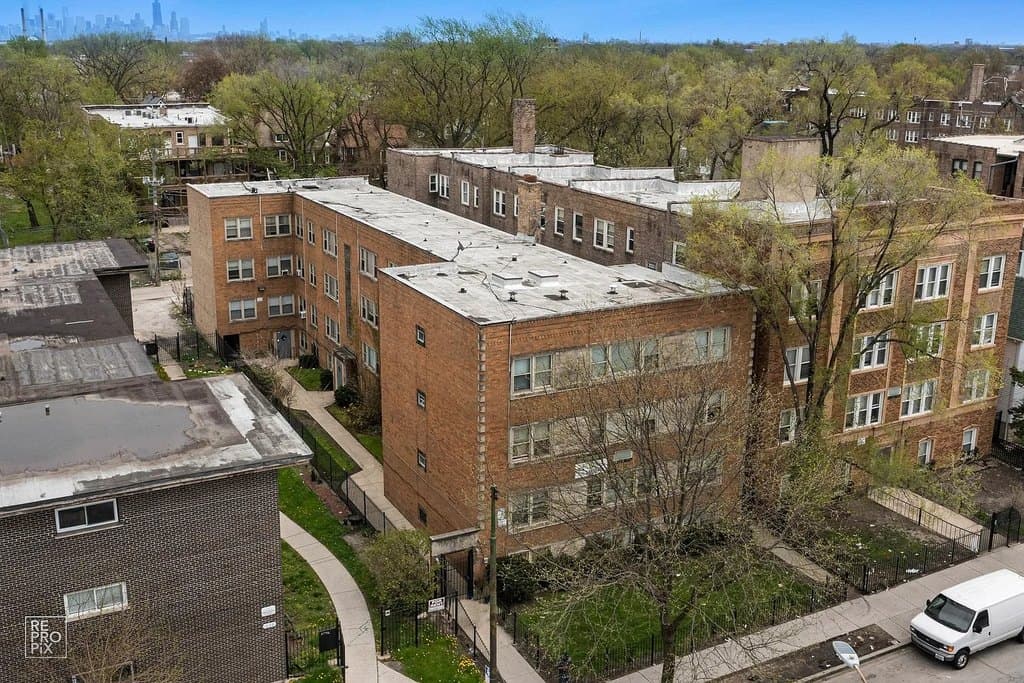 729 N Central