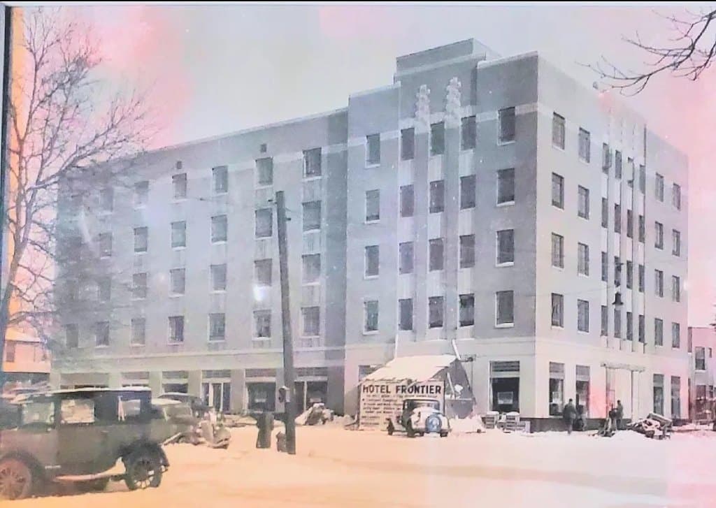 Hotel Froniter