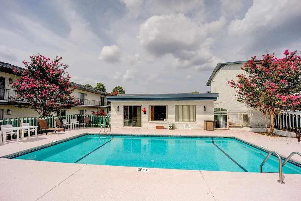 Mill Creek Apartments