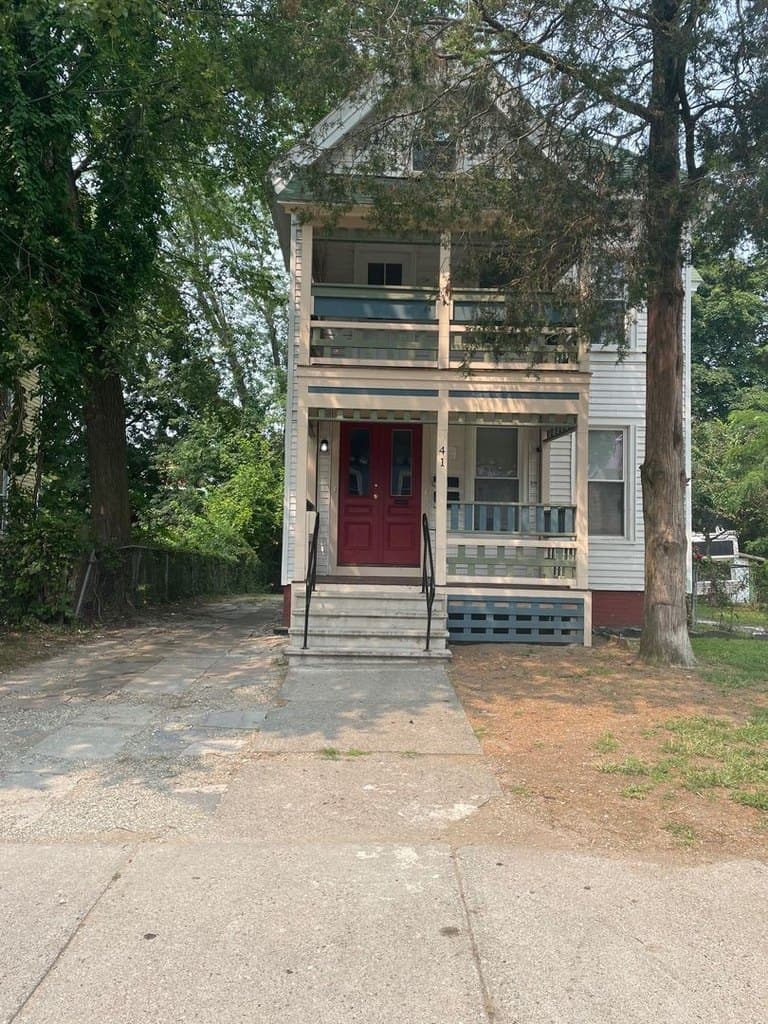 41 Clarendon St