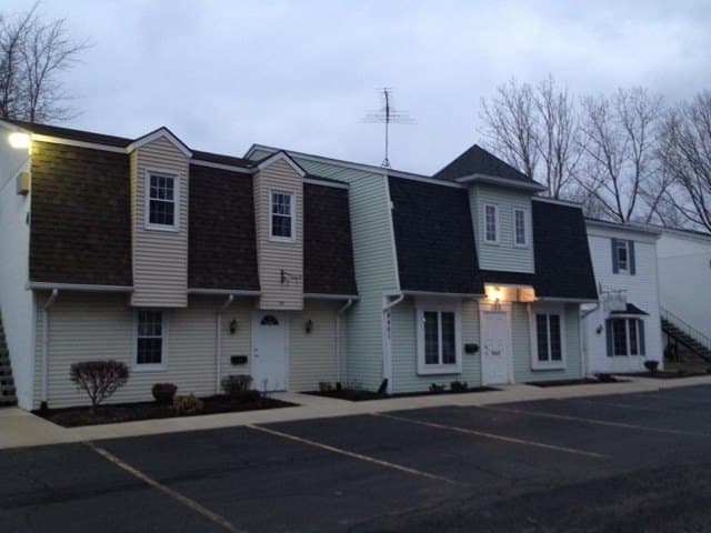 4461 Oberlin Avenue - Concord Station