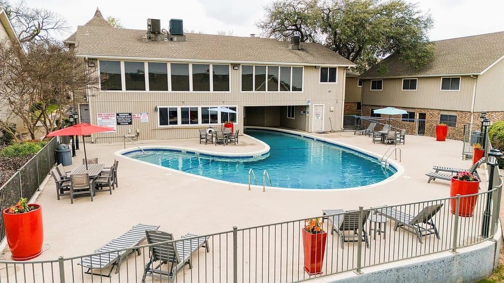 Juniper Springs Apartments