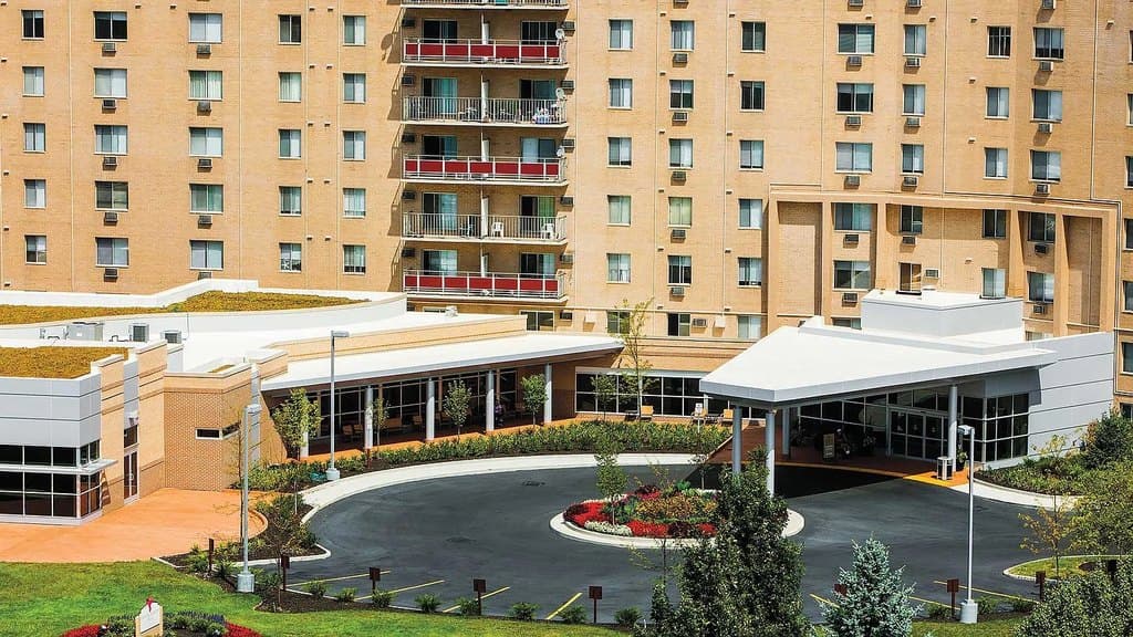 Hummingbird Pointe & The Gardens