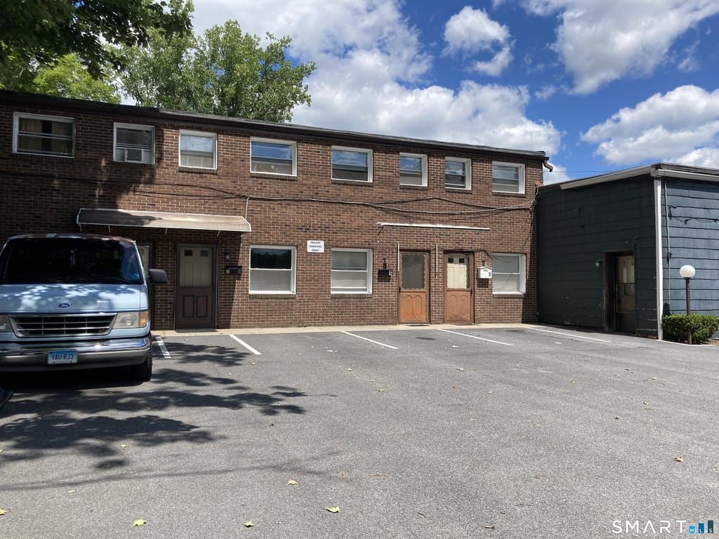 107 Palmer Bridge St