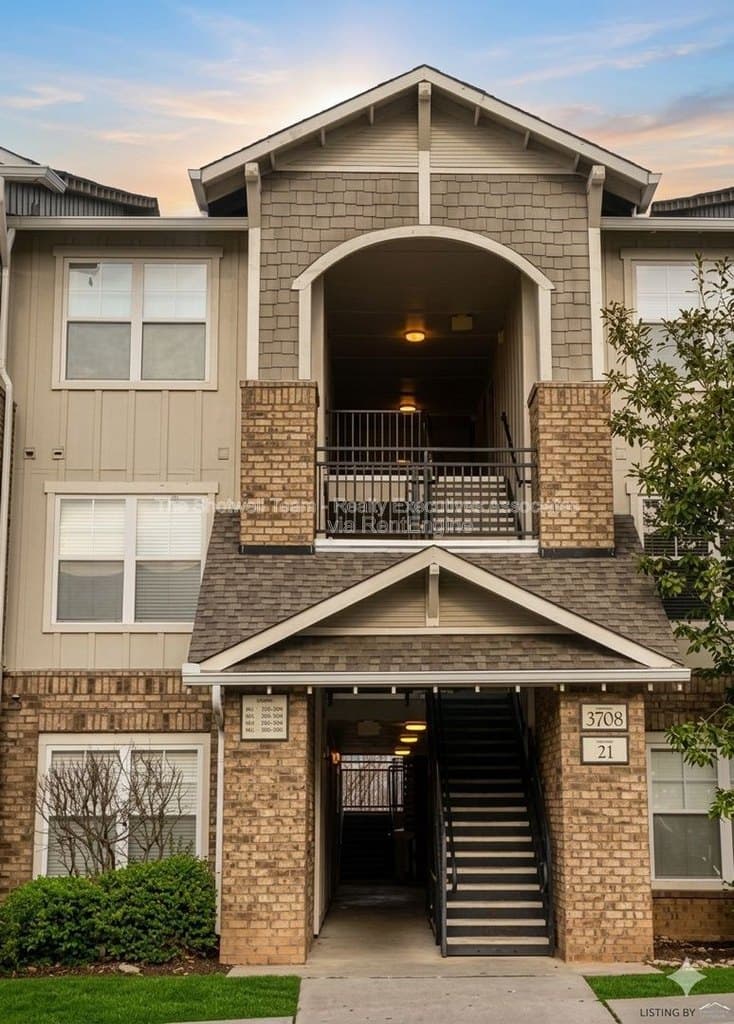 3708 Spruce Ridge Way Apt 2132