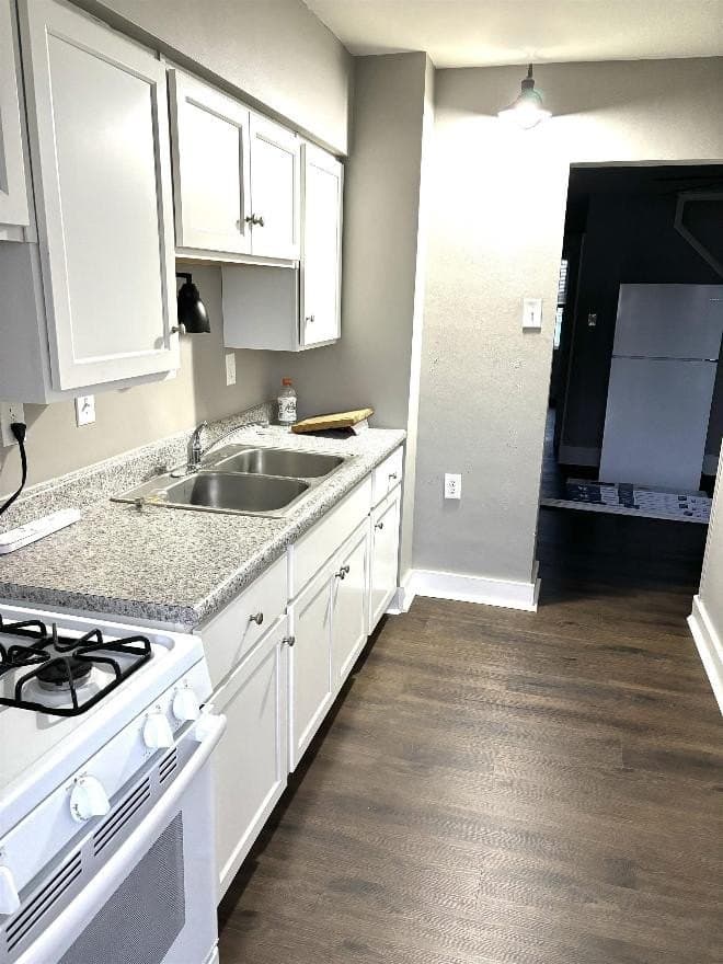 26 E 1st Ave # 24