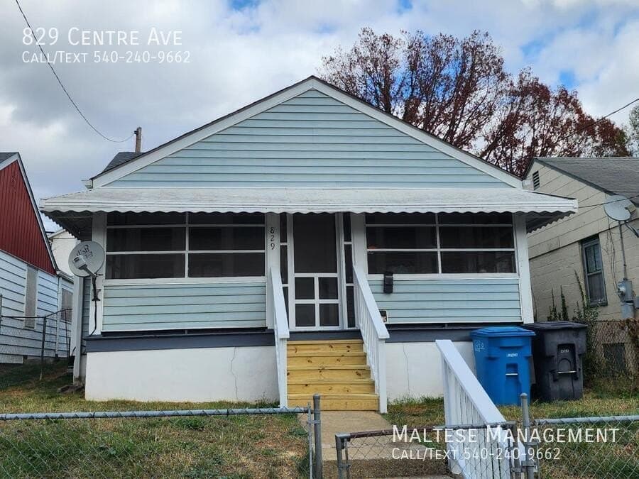 829 Centre Ave NW