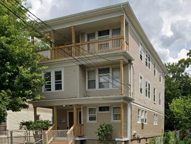 304 Webster Ave