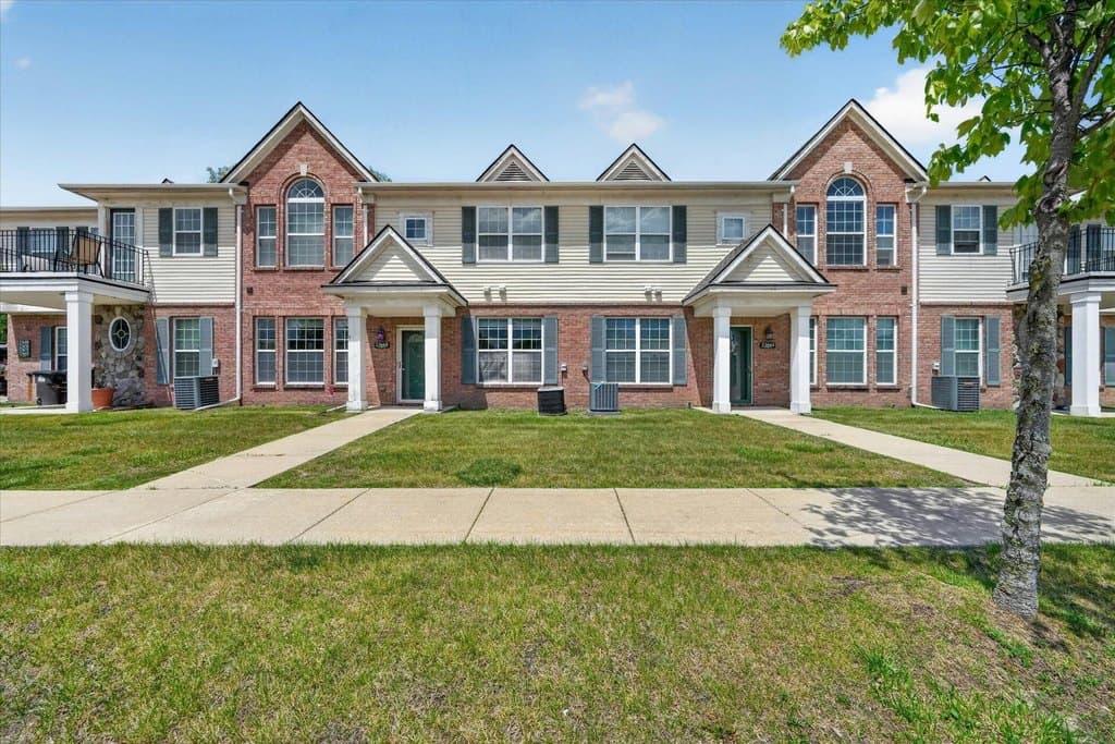 23668 Northstone Village Dr