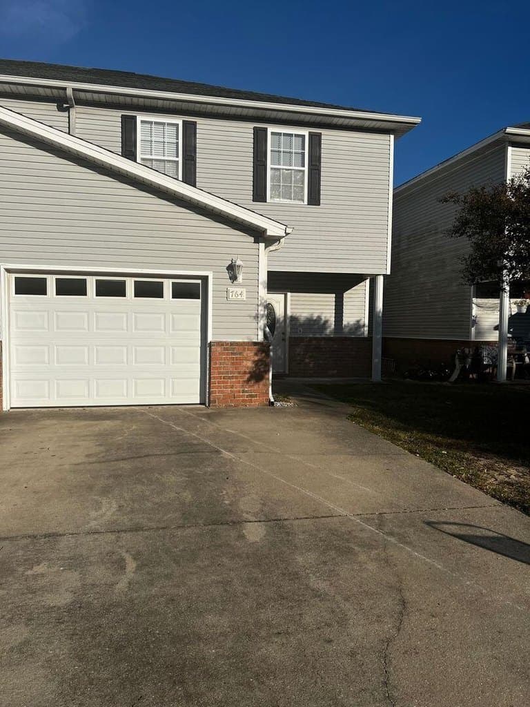 764 Shady St Unit 764
