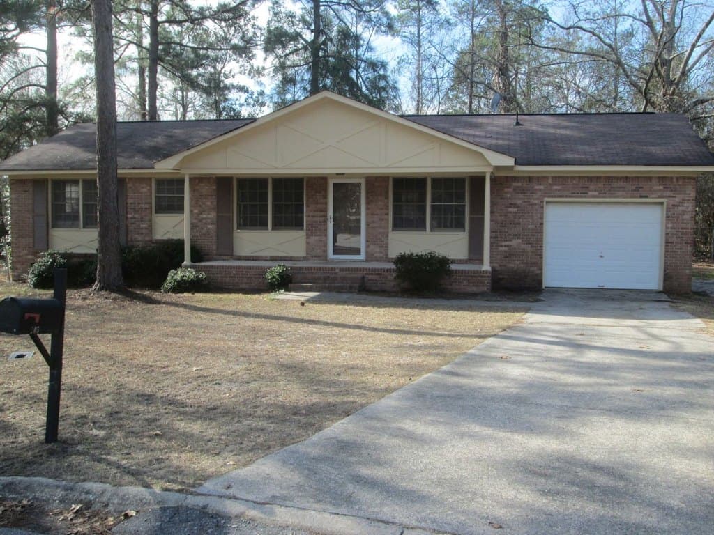105 Landford Ct