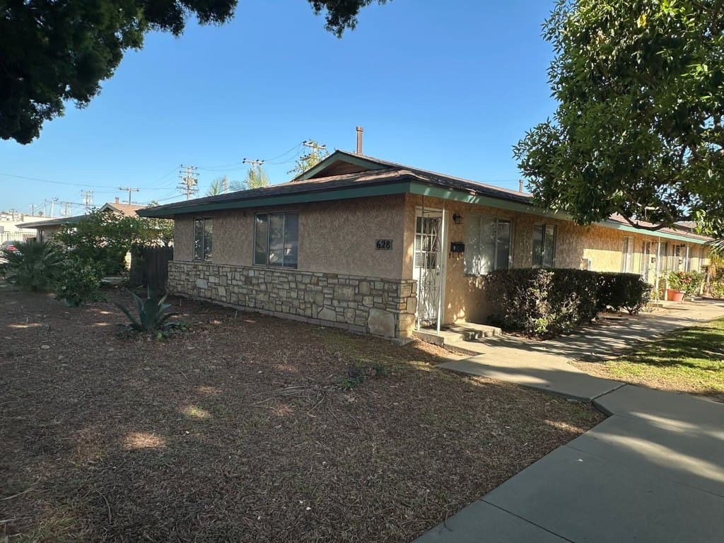 628 E Chapel St Apt A