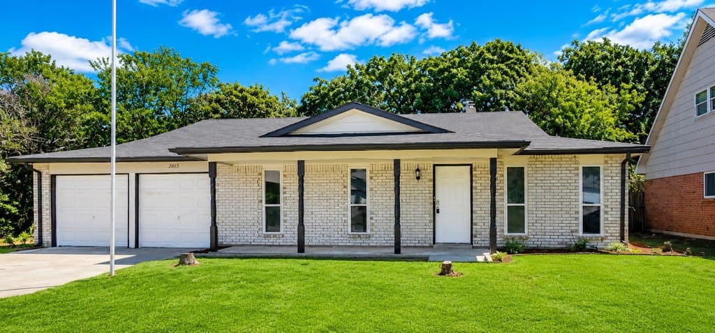 2615 Jewell Dr