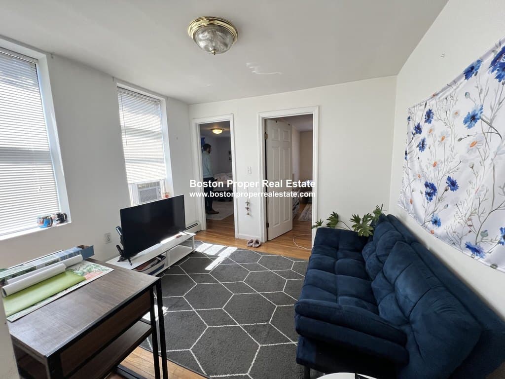 44 Joy St Unit 10A