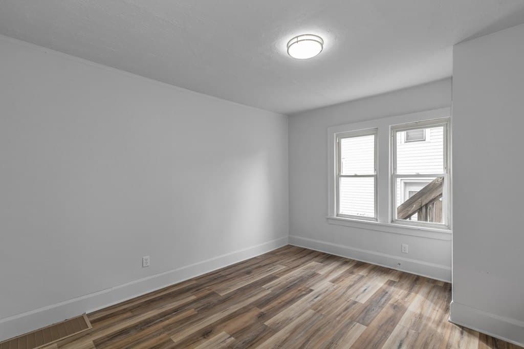 3033 Dewey Pl SW Unit 2