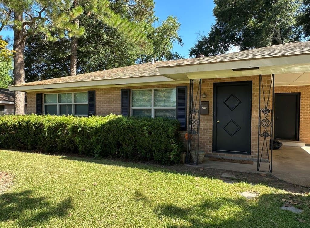 1606 McNutt Dr