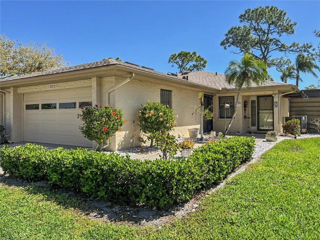 4327 Rum Cay Pl Unit 21
