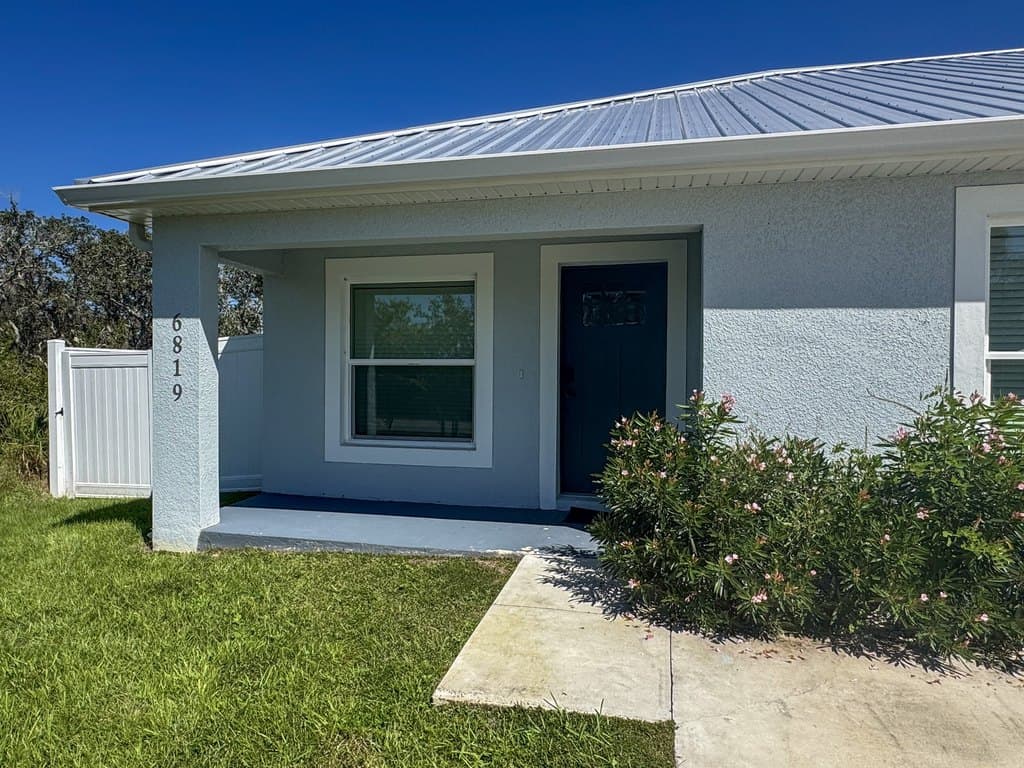 6819 San Bruno Dr