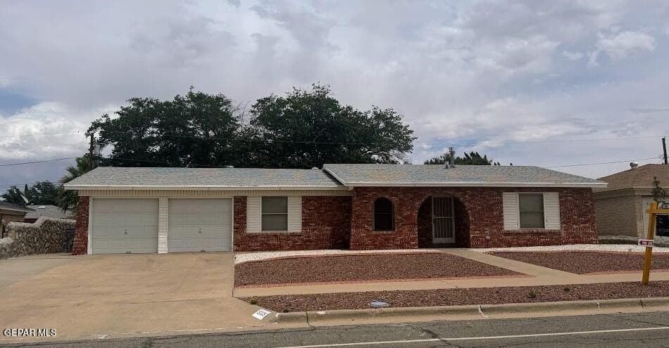 9309H W Burges Dr