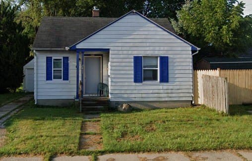 2411 Davenport Ave