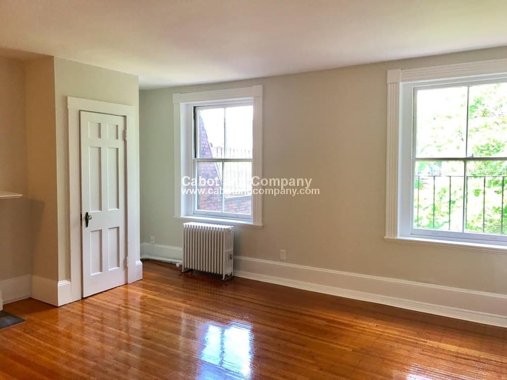 81 MT Vernon St Unit 8A