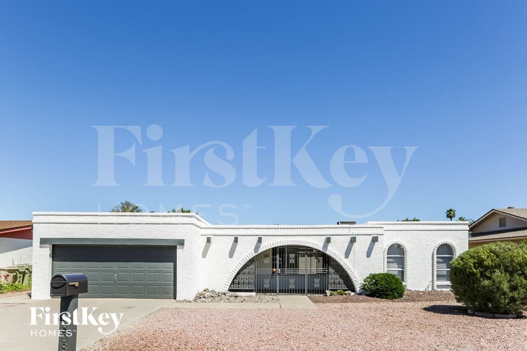 4808 W El Caminito Dr