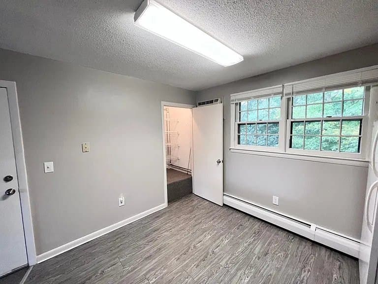 19 Bradford Dr Unit B15C