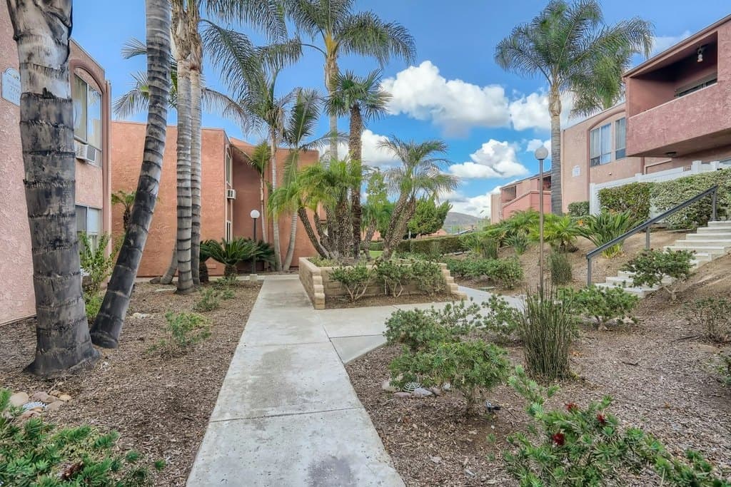 7760 Margerum Ave Unit 123A
